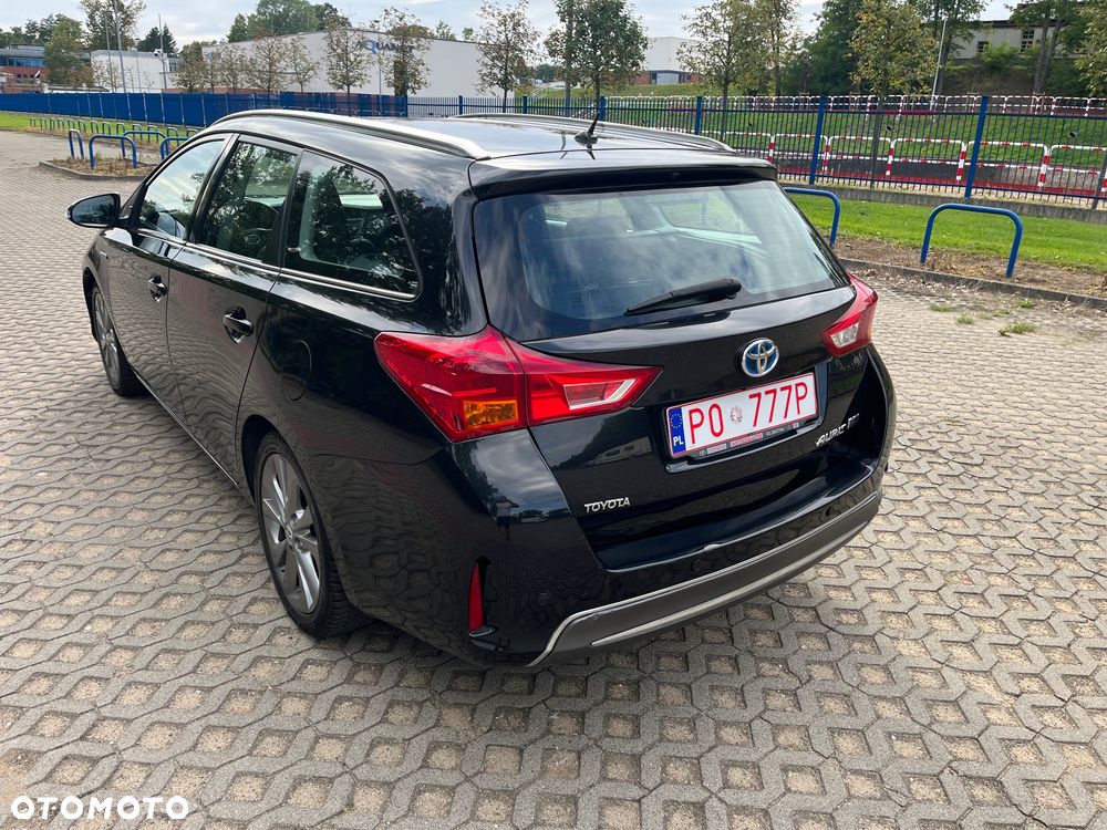 Toyota Auris 1.8 HSD Luna - 9
