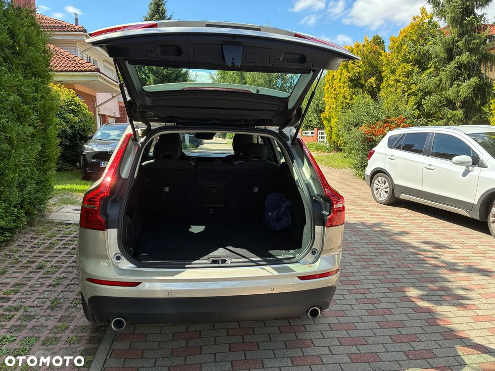 Volvo XC 60 D4 Momentum - 14