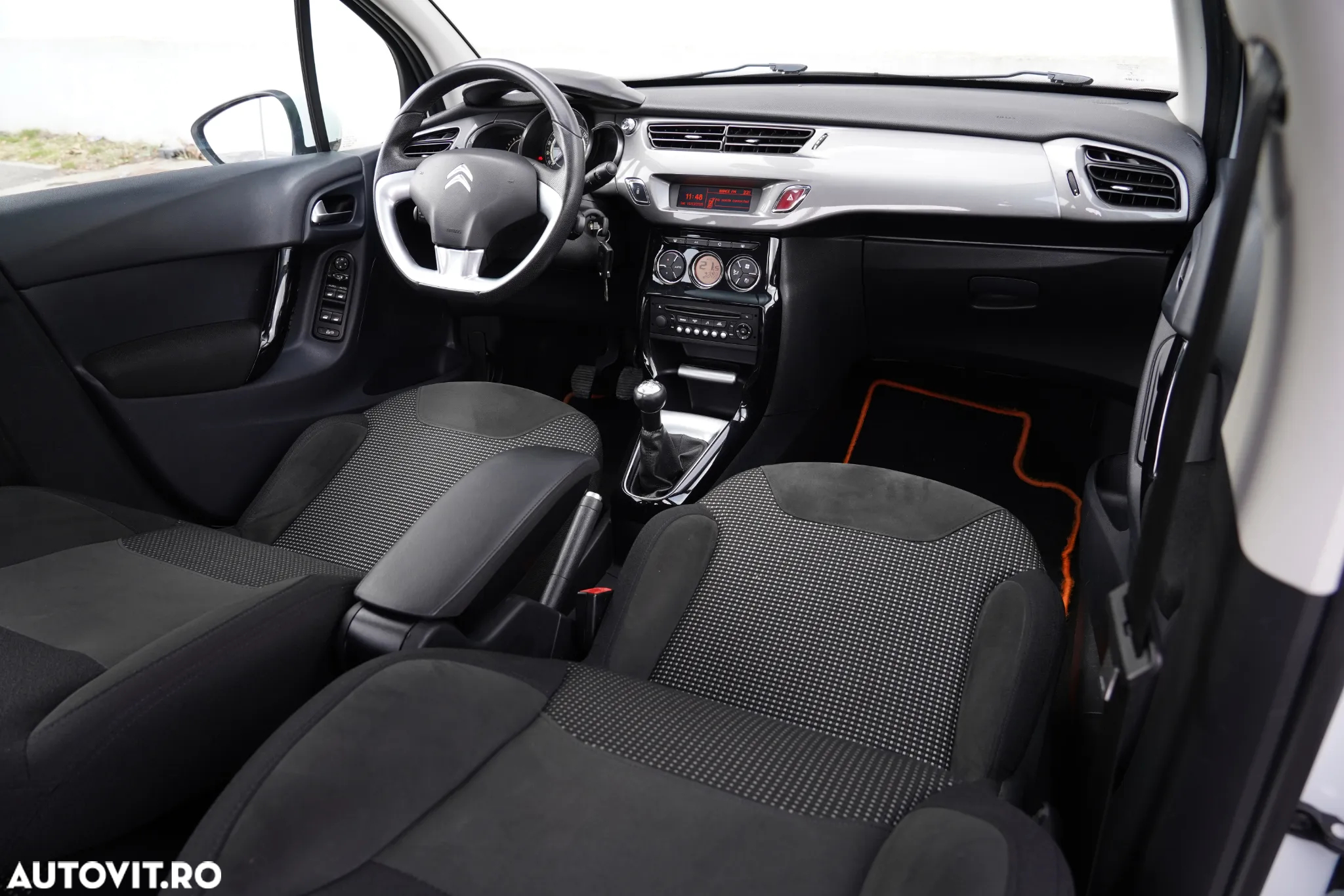 Citroën C3 1.2 VTi BVM Exclusive - 13