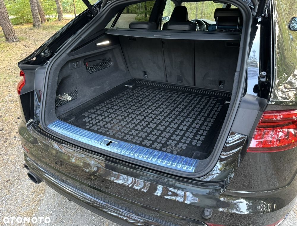 Audi SQ8 - 11