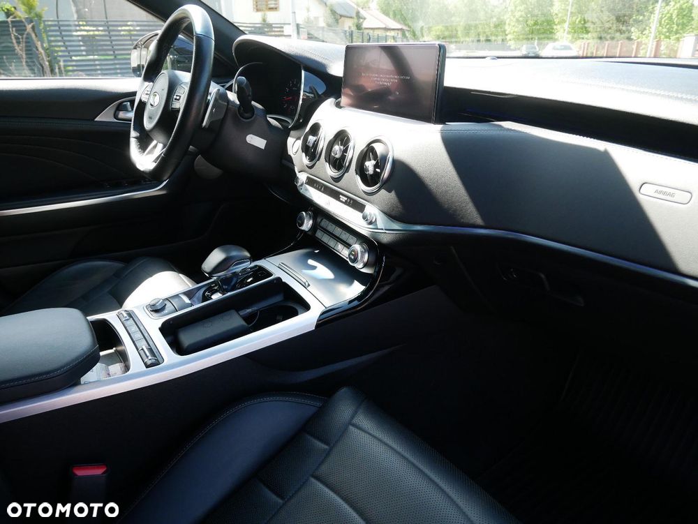 Kia Stinger 3.3 T-GDI V6 GT Prestige Line AWD - 19