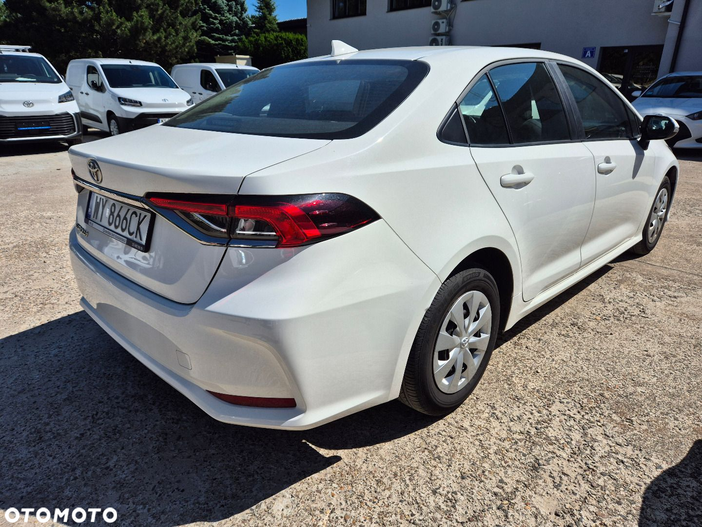 Toyota Corolla - 5