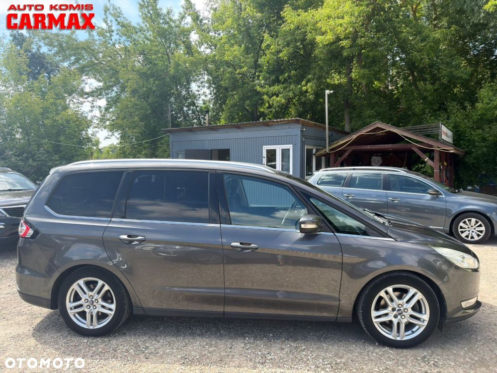 Ford Galaxy - 8