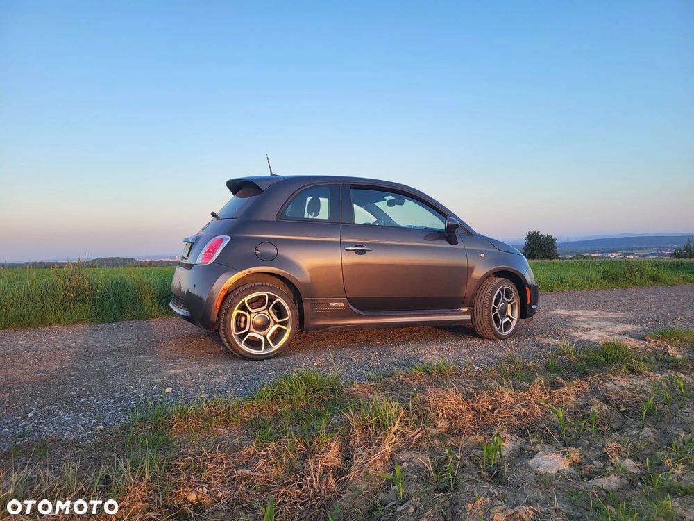 Fiat 500e - 17