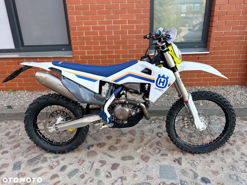 Husqvarna FE - 4