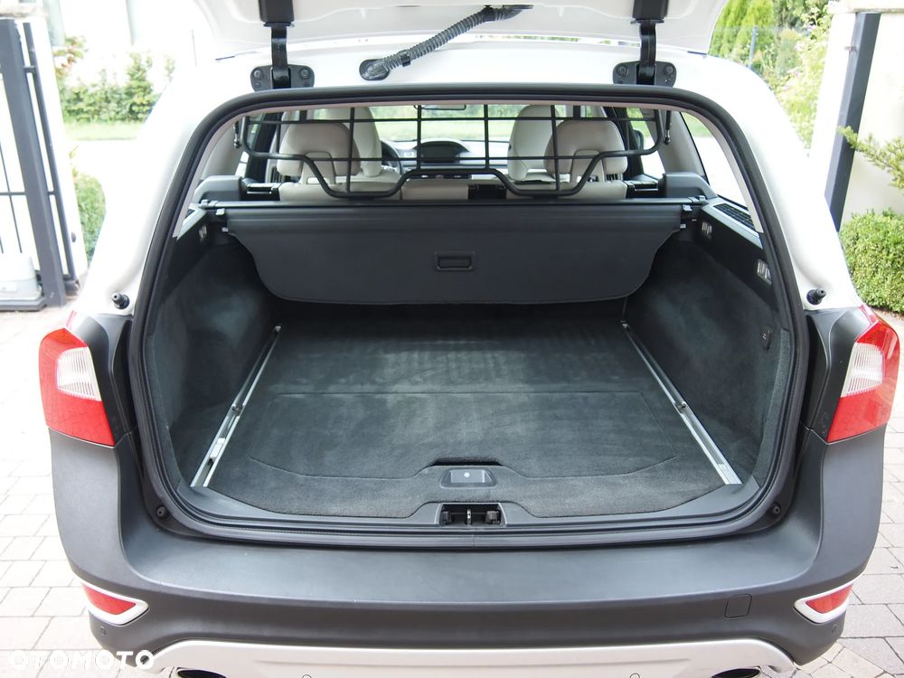 Volvo XC 70 D5 AWD Summum - 7