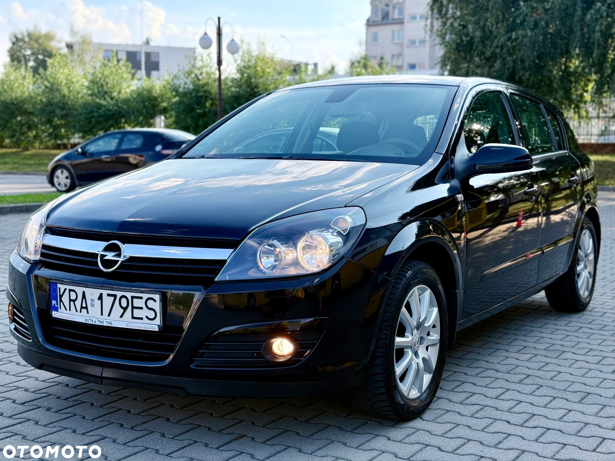 Opel Astra II 1.8 Elegance - 1