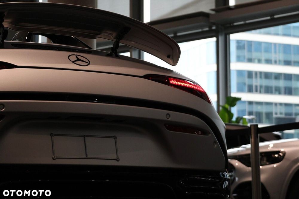 Mercedes-Benz AMG GT - 14