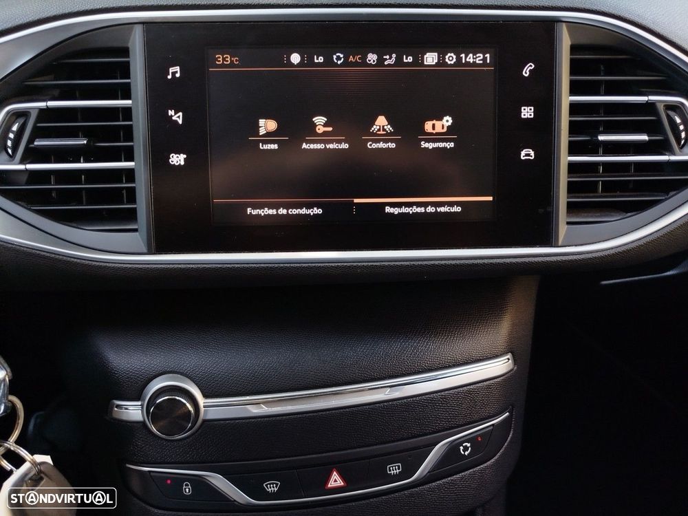 Peugeot 308 SW 1.2 PureTech Style - 16