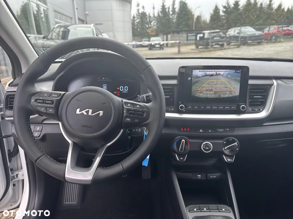 Kia Stonic 20 - 13