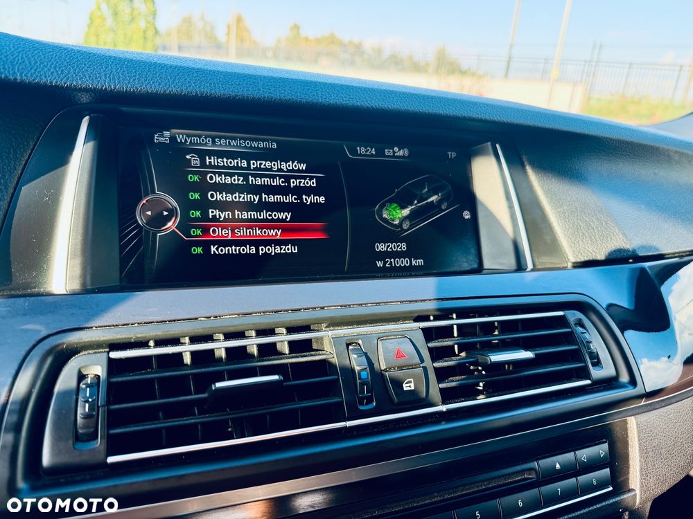 BMW Seria 5 518d Luxury Line - 18