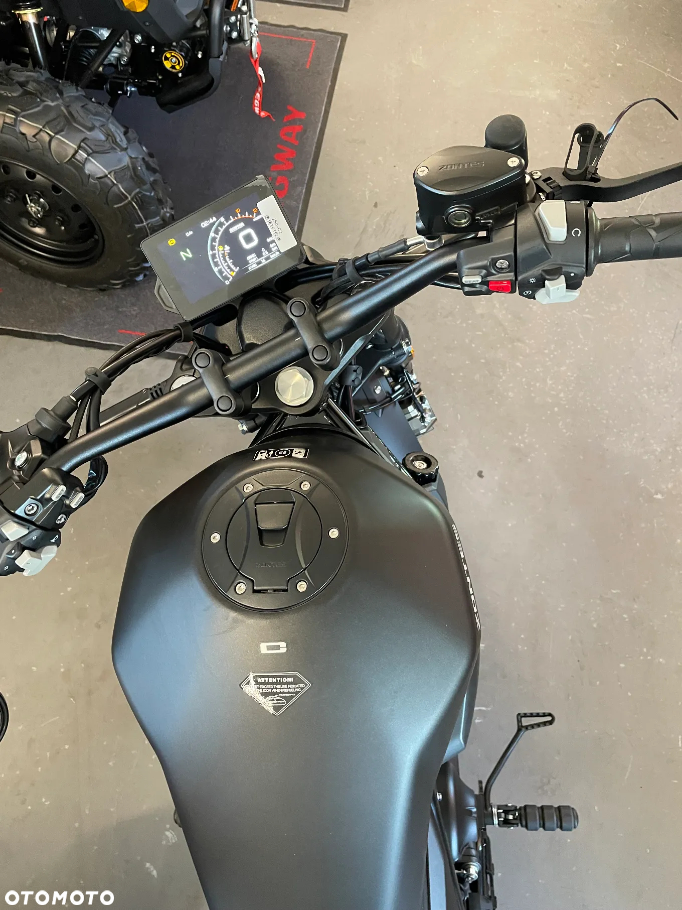 Zontes 125C - 6
