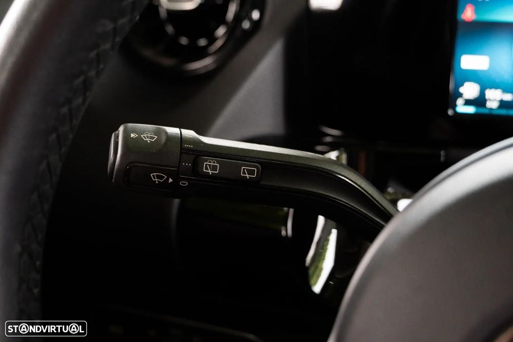 Mercedes-Benz GLA 180 7G-DCT Style - 43