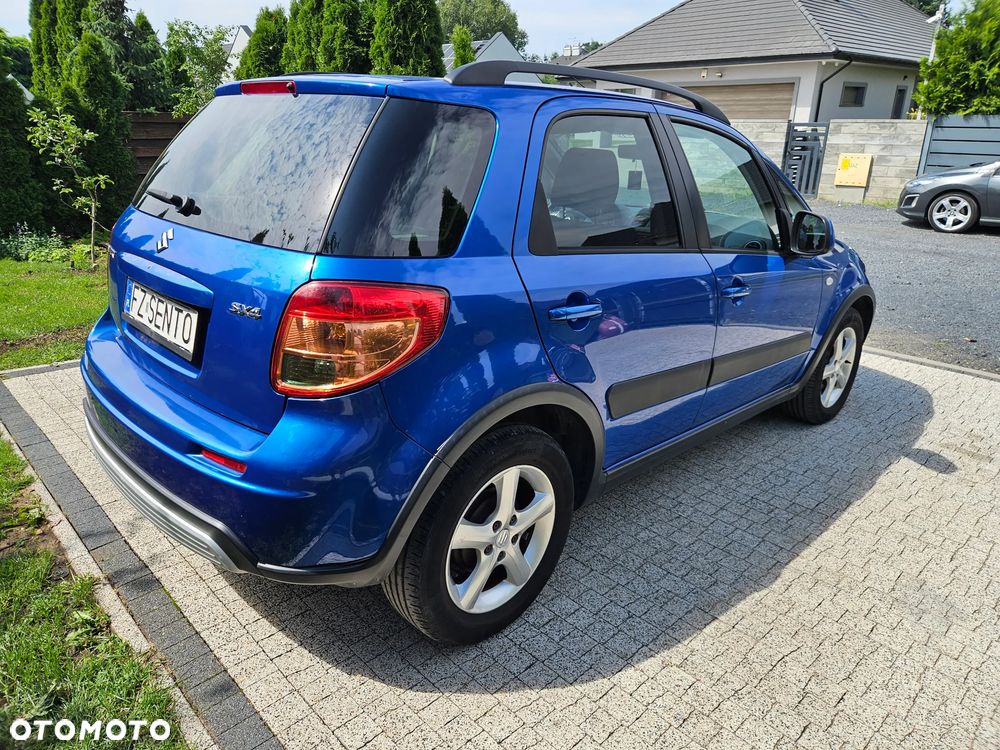 Suzuki SX4 1.6 VVT 4x2 Comfort Dance - 4