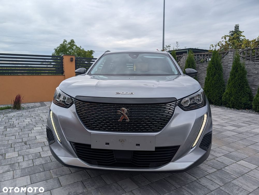 Peugeot 2008 1.2 PureTech Allure S&S EAT8 - 2