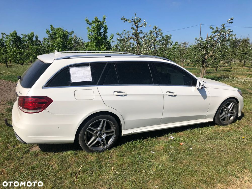 Mercedes-Benz Klasa E 350 4-Matic Elegance - 14
