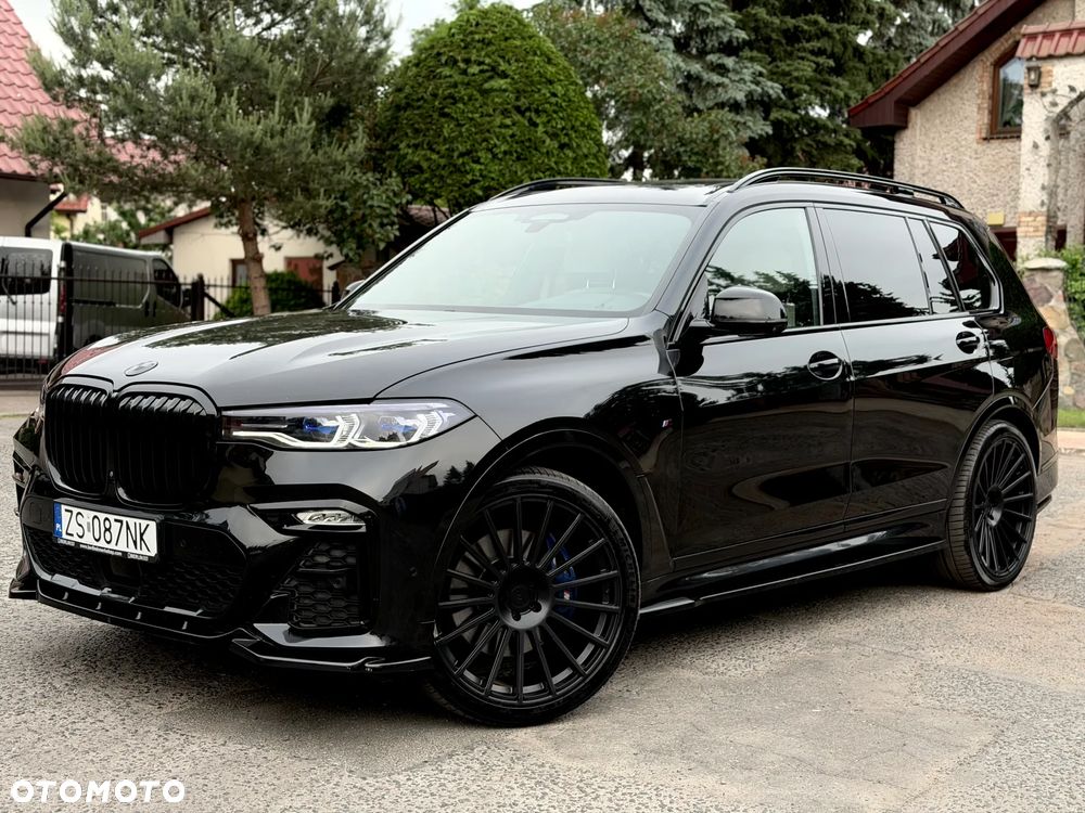 BMW X7 - 7