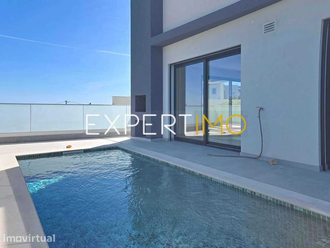 Moradia NOVA na Mexilhoeira Grande com piscina - Grande imagem: 2/50