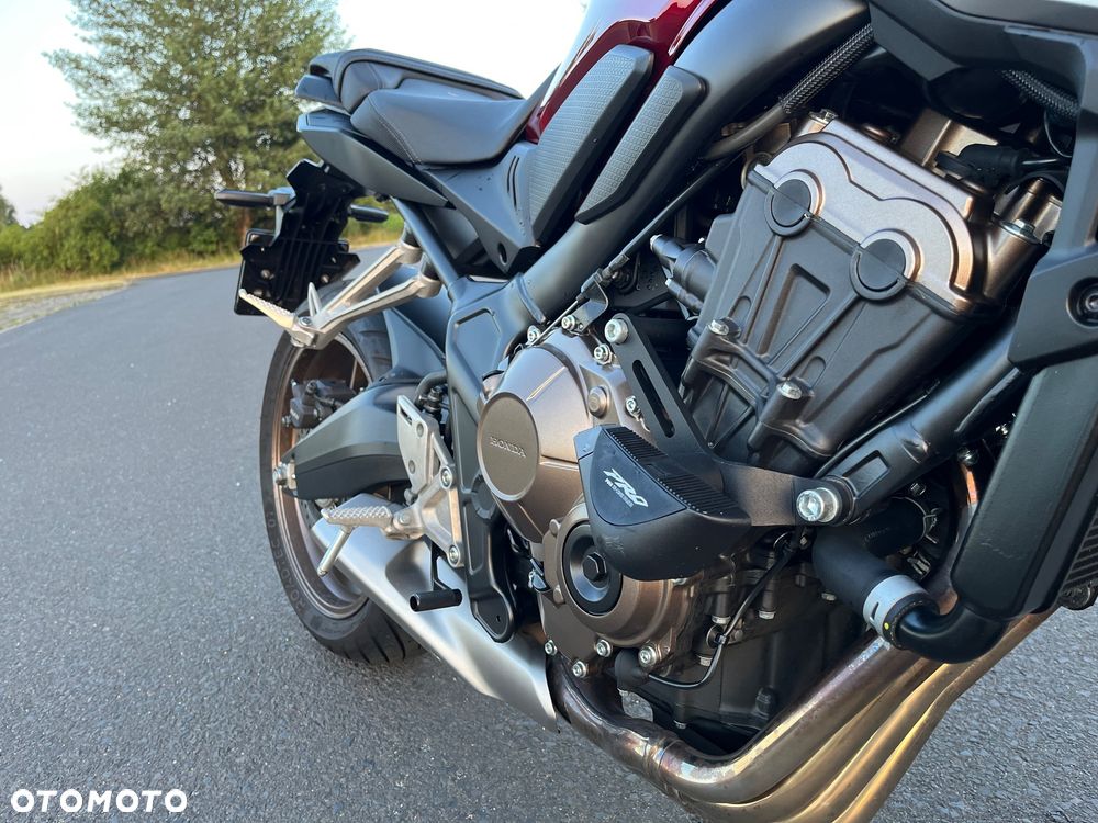 Honda CB - 15