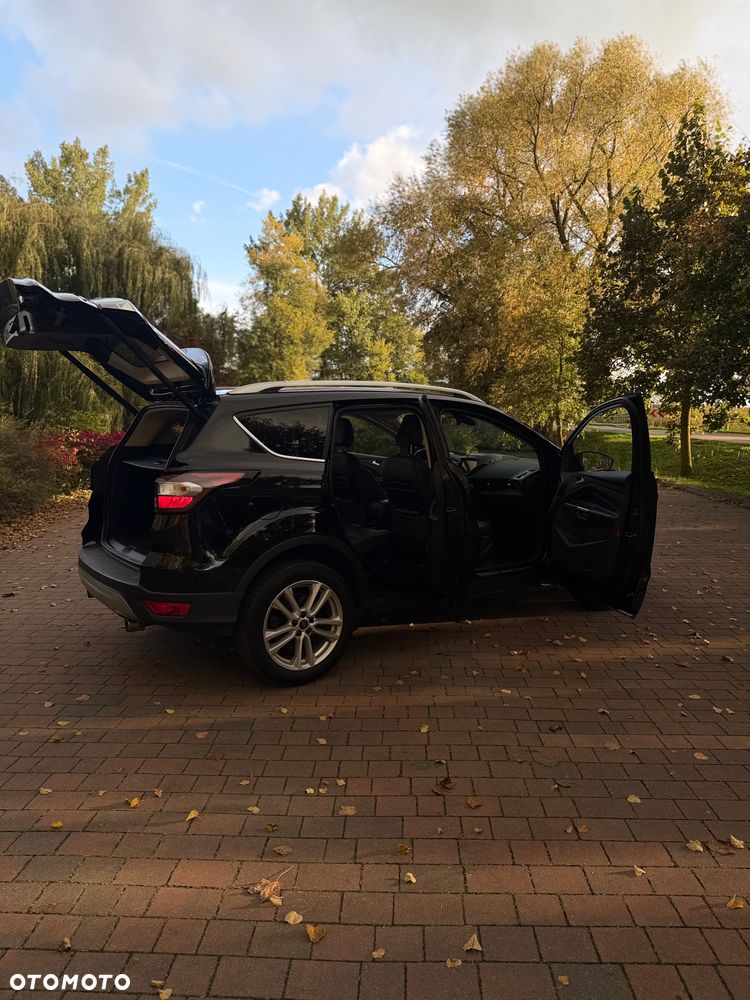 Ford Kuga - 23