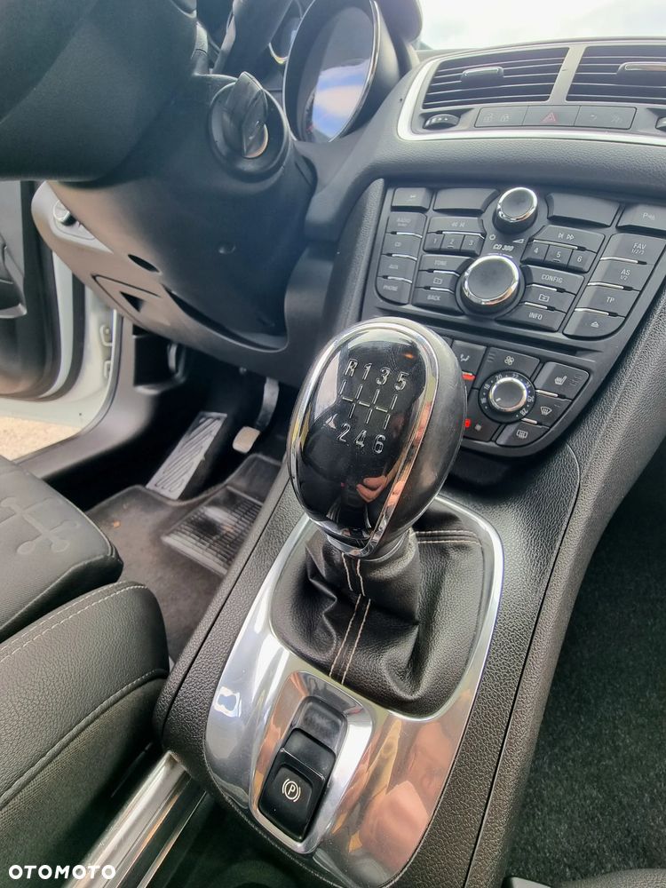 Opel Meriva 1.4 T Cosmo - 17