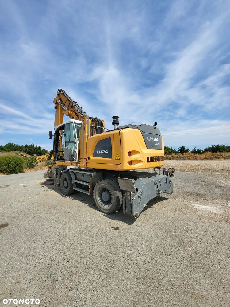 Liebherr LH 24 LH 22 LH 30 SENNEBOGEN FUCHS PRZEŁADUNKOWA SUPER STAN CENTRALNE SMAROWANIE - 7
