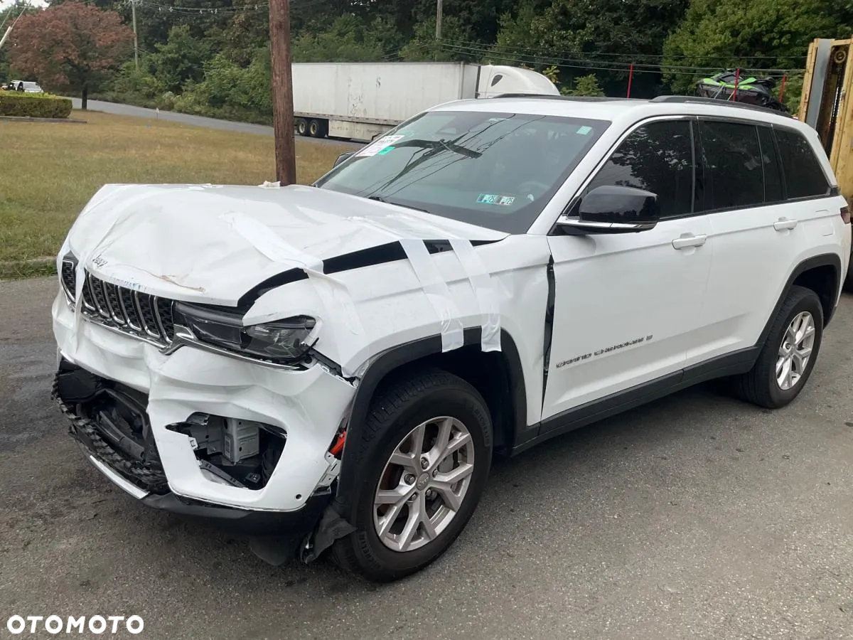 Jeep Grand Cherokee - 2