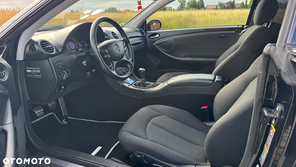 Mercedes-Benz CLK - 18