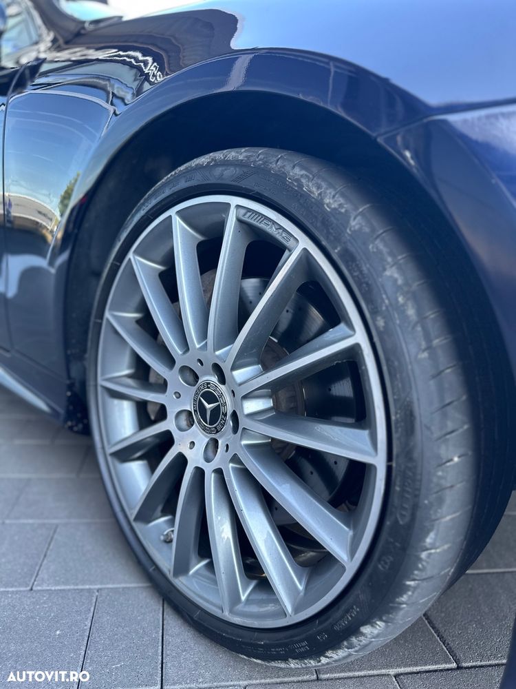 Mercedes-Benz E 400 4MATIC - 39