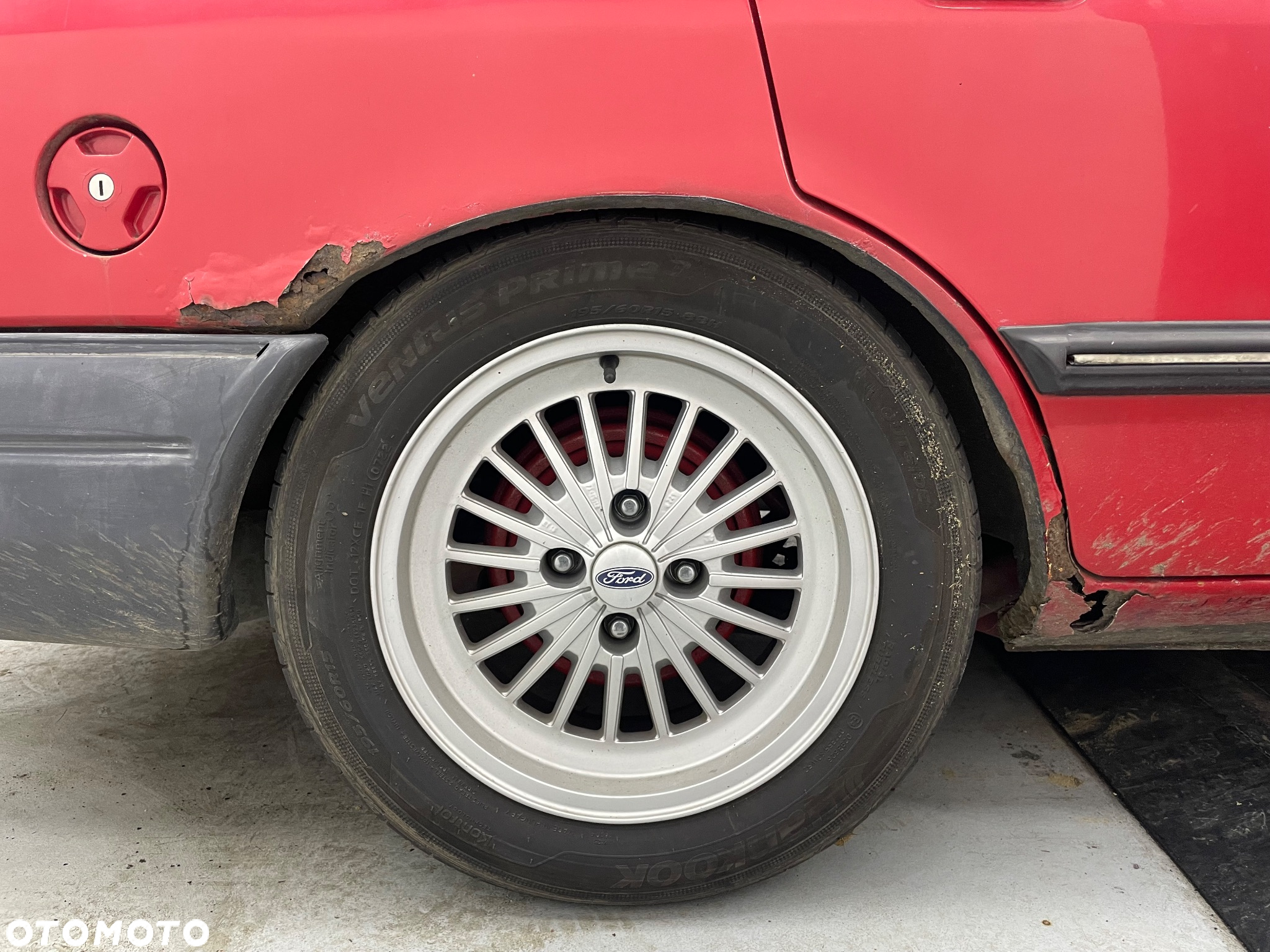 Ford Sierra 2.0 iS - 8