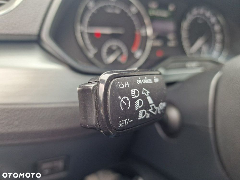 Skoda Superb 2.0 TDI Ambition - 14