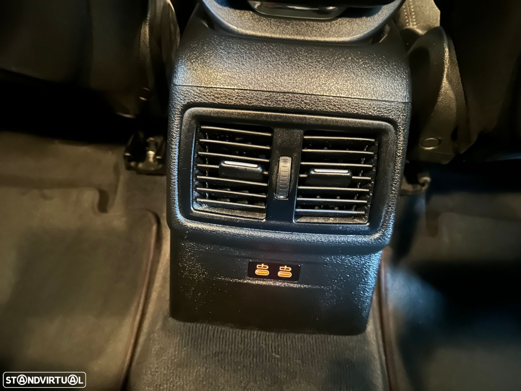 BMW X1 16 d sDrive Advantage - 31