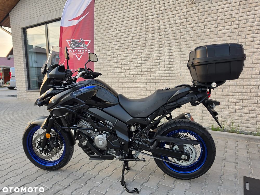 Suzuki V-STROM - 4