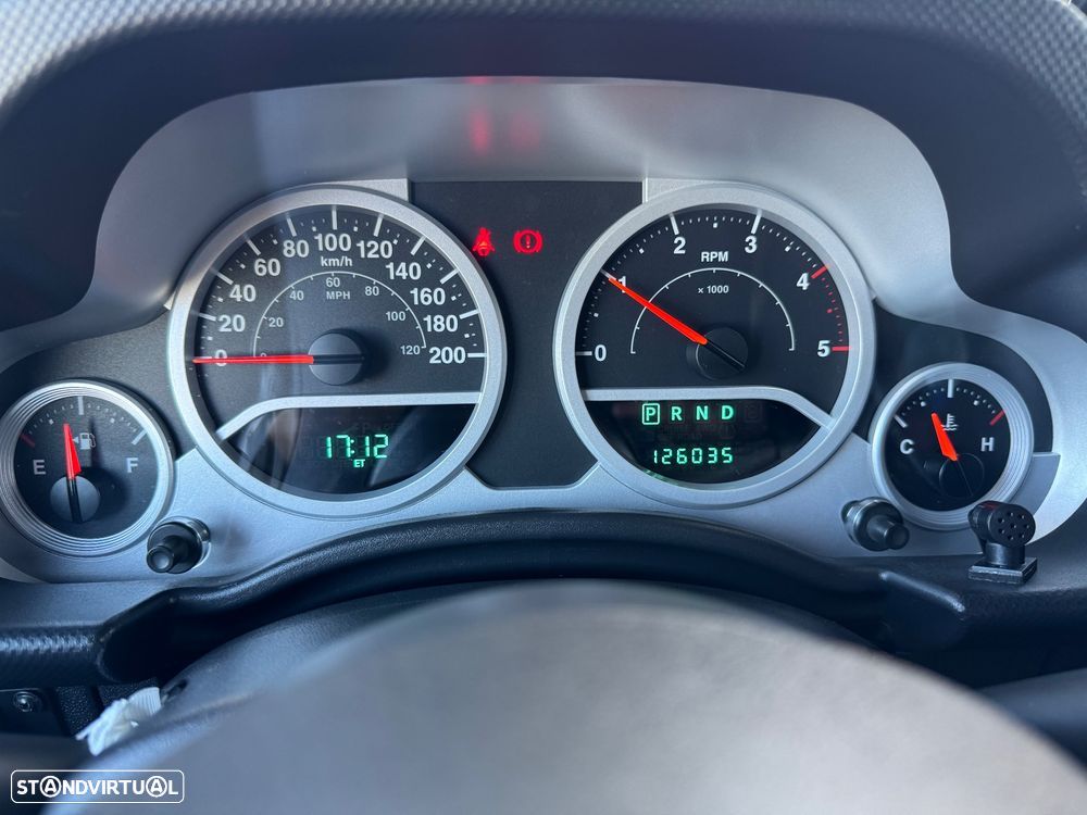 Jeep Wrangler Unlimited 2.8 CRD ATX Sahara Limited - 16