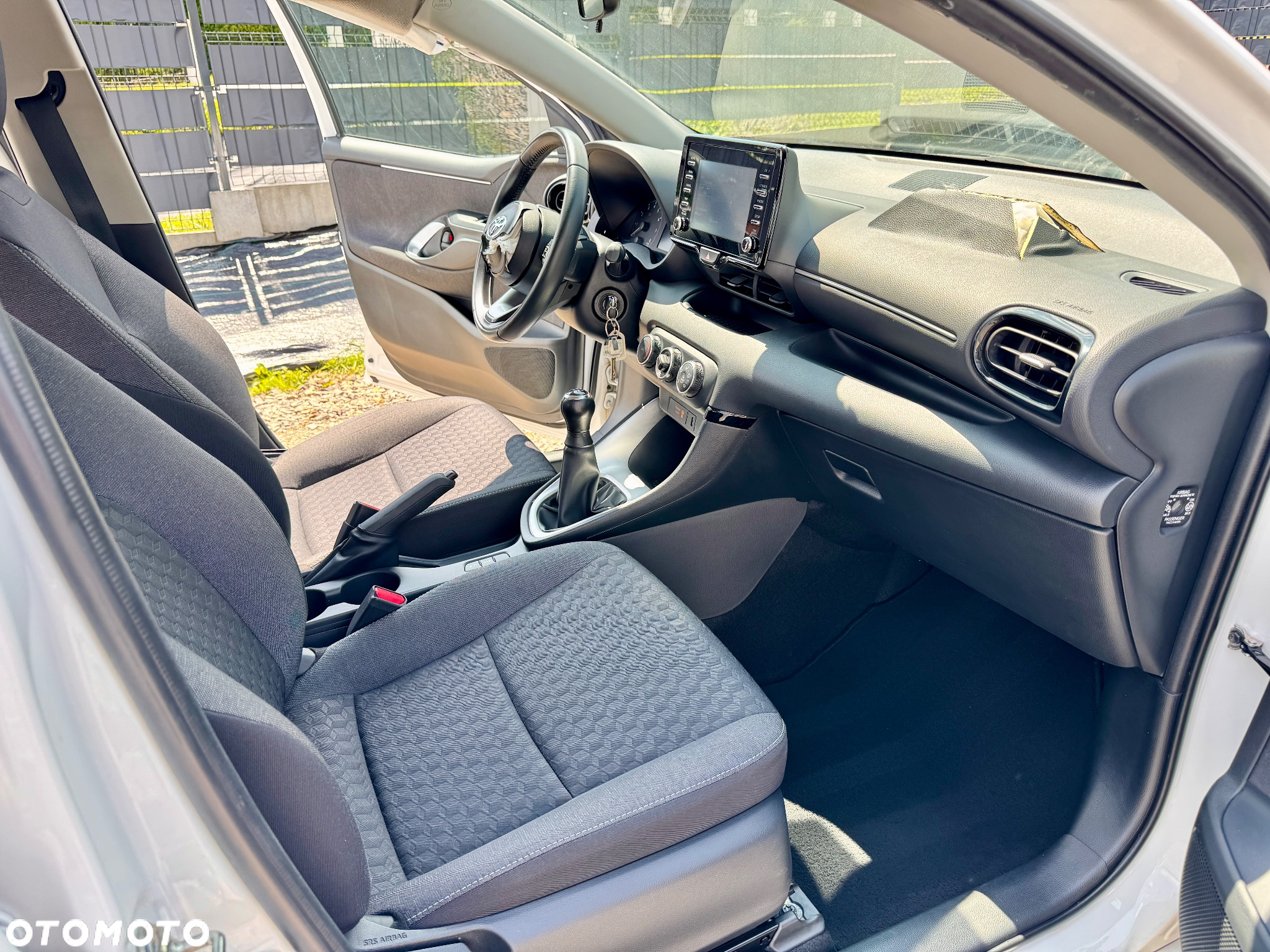 Toyota Yaris - 16