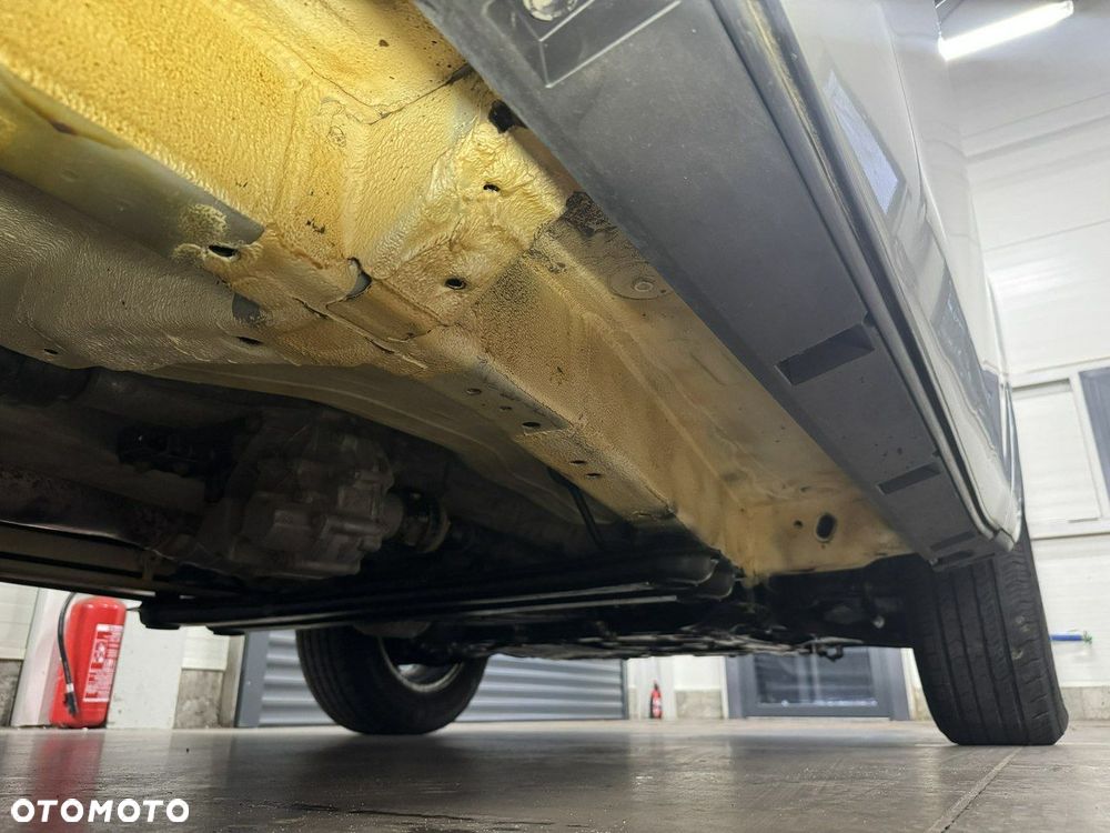 Suzuki Grand Vitara - 37