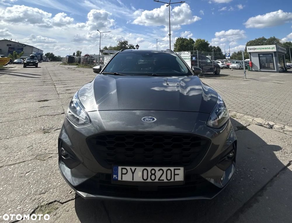 Ford Focus 1.0 EcoBoost mHEV ST-Line - 2