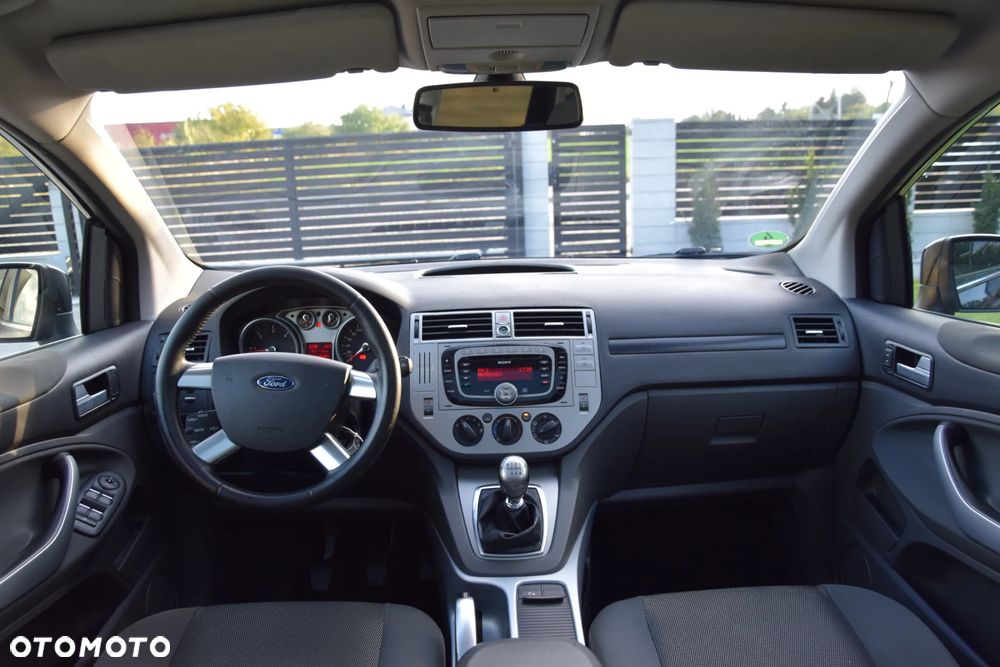 Ford Kuga 2.0 TDCi Trend - 8