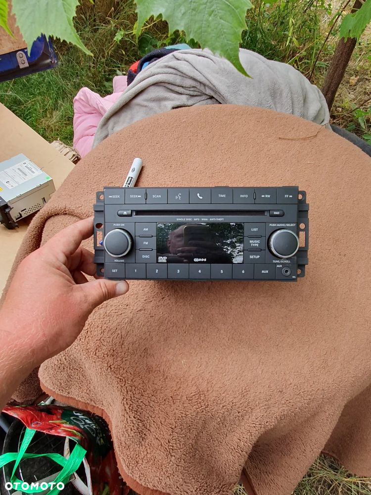 Radio 5064955AF Jeep Commander Compass Patriot Dodge Challenger Caliber Avenger Charger Durango Magnum Chrysler 300 Sebring Mw FM DVD Radio Multi Media Radio - 1