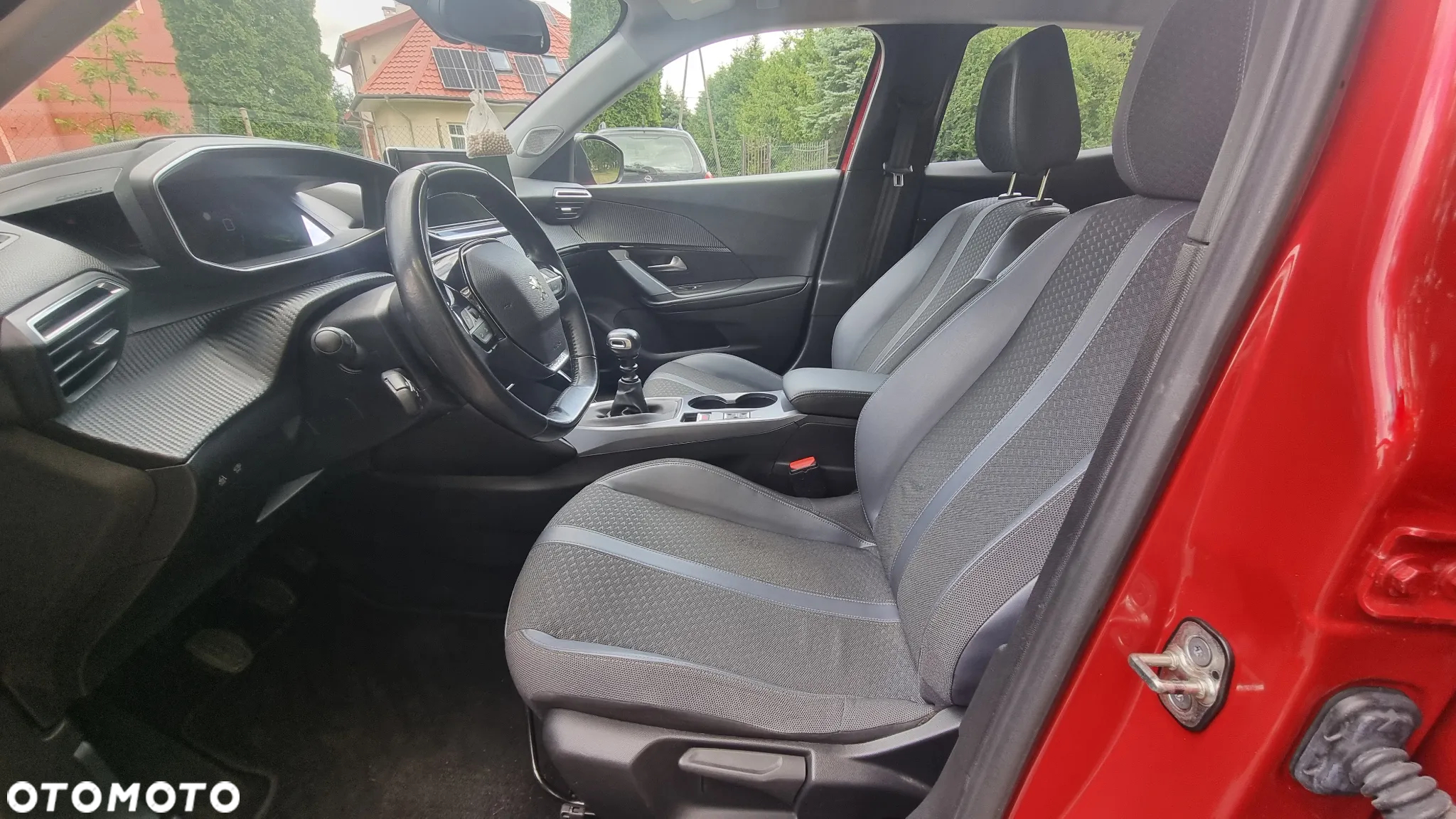 Peugeot 2008 - 16