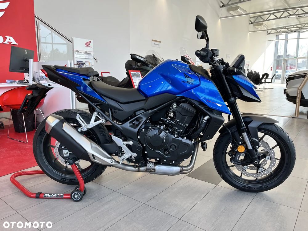 Honda CB - 2