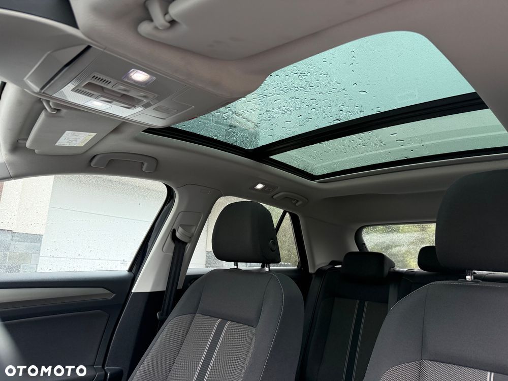 Volkswagen T-Roc 1.0 TSI Advance - 8