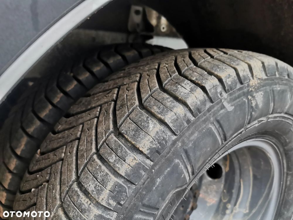 Renault Mascott 2,8 kat. B 3,5t bliźniak paka 5,7m Daily Master uszczelniony - 7