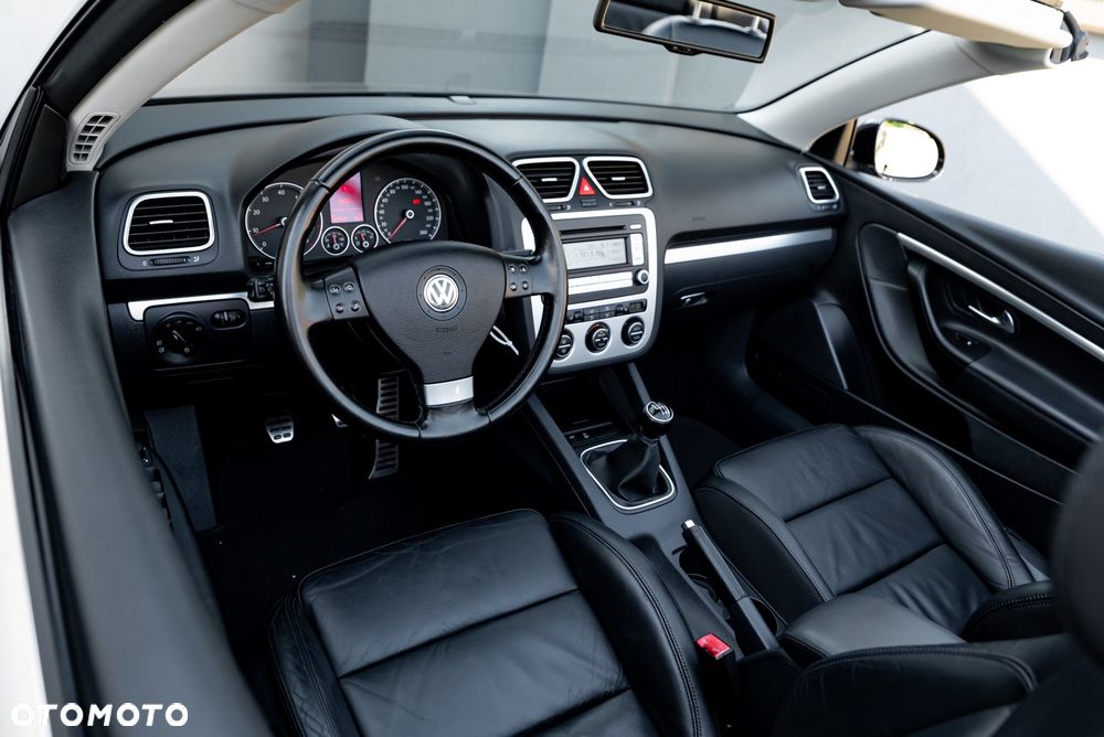 Volkswagen Eos 2.0 TSI - 23