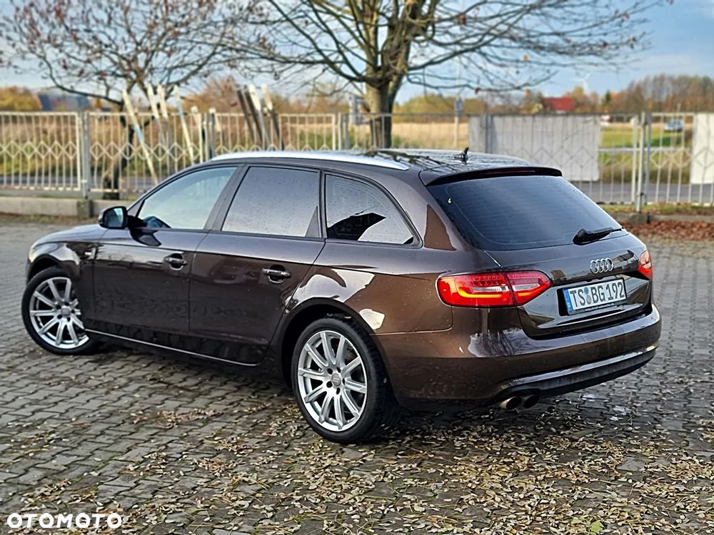 Audi A4 Avant 2.0 TDI DPF S line Sportpaket - 12