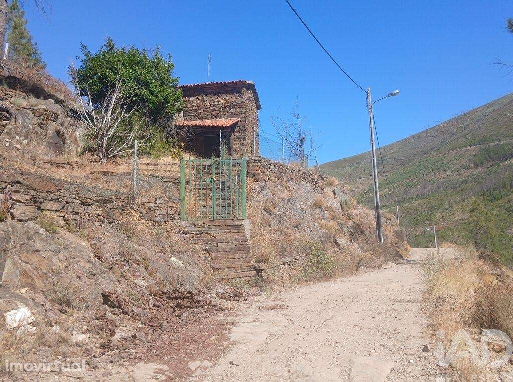 Casa tradicional T2 em Verdelhos de 70,00 m2 - Grande imagem: 2/28