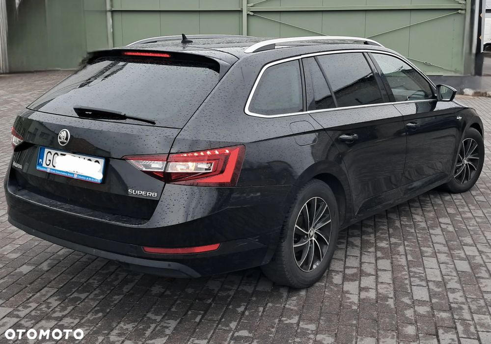 Skoda Superb 2.0 TDI L&K DSG - 7