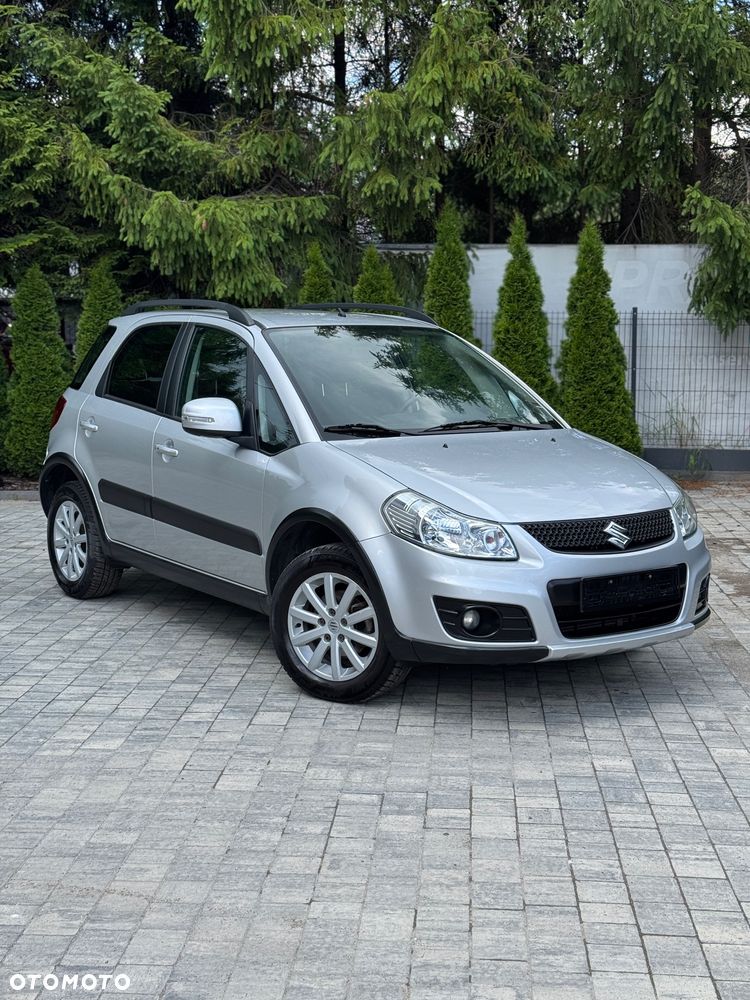 Suzuki SX4 Classic 1.6 VVT 4x4 Style - 1