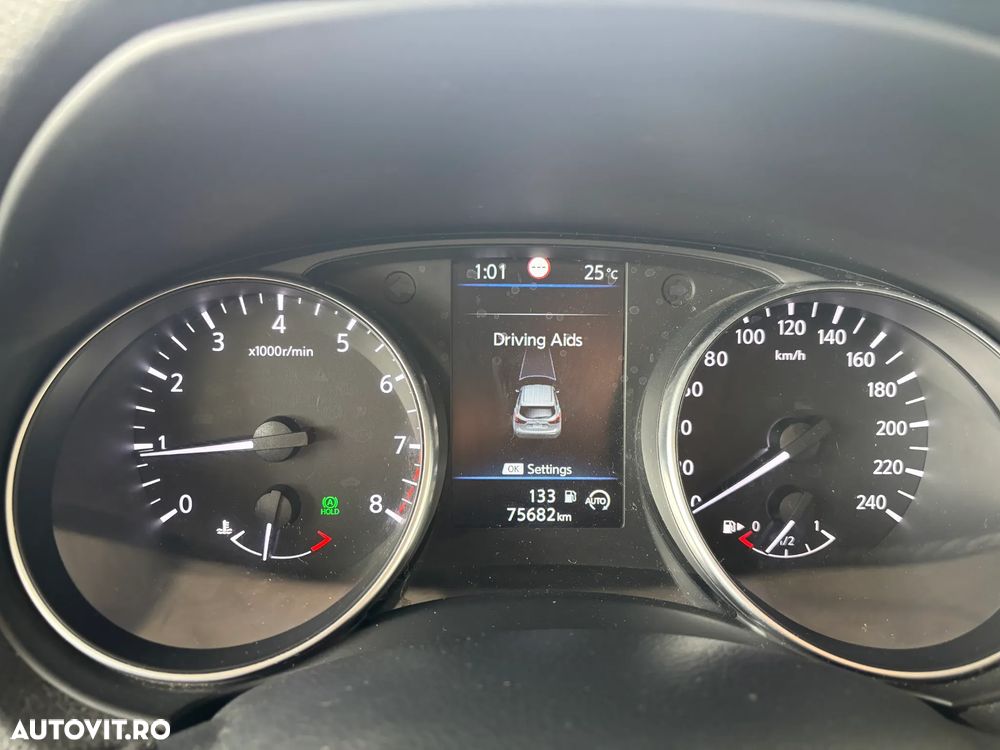 Nissan Qashqai 1.3 DIG-T ACENTA - 17