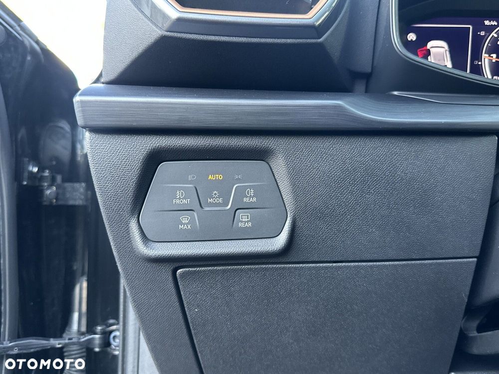 Cupra Formentor 1.5 TSI DSG - 33